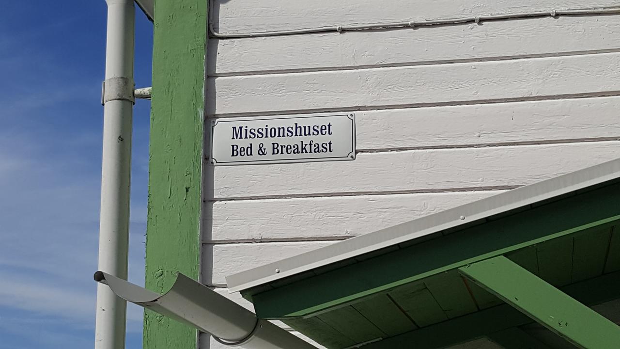 Missionshuset Bed & Breakfast Sandhamn Εξωτερικό φωτογραφία